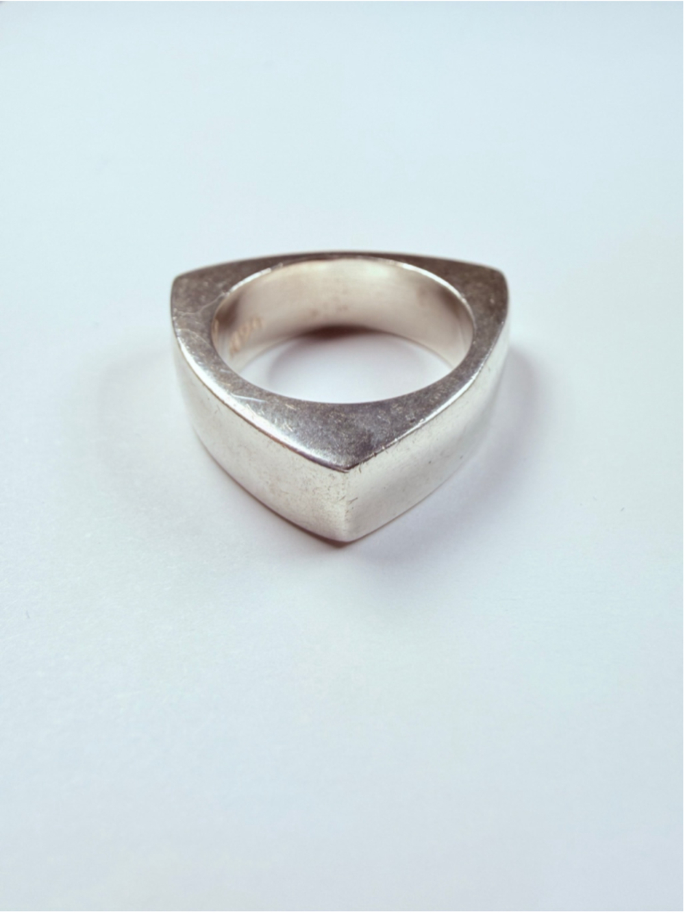 Modernist Geometric Triangular 3 Point Sterling Silver Thick Band VTG Ring SZ 6